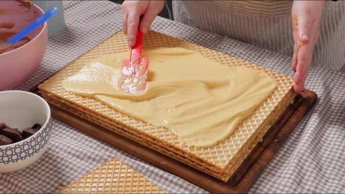 svečane oblande sa tri fila